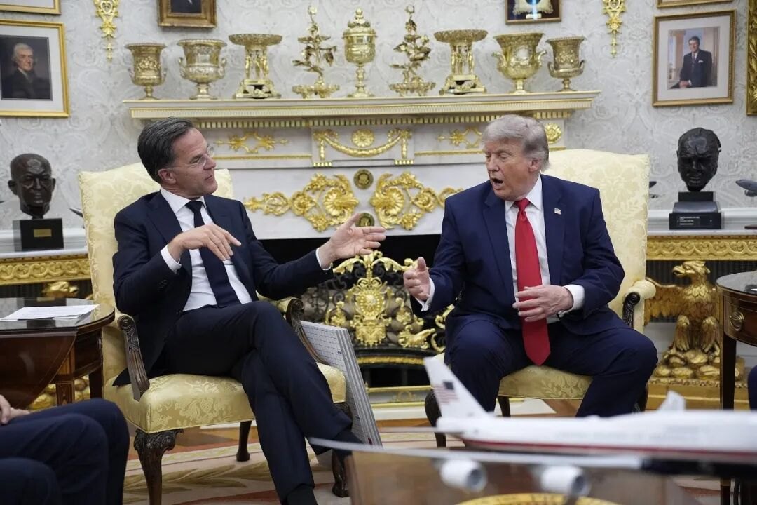 “我不要钱,只想要忠诚”,特朗普公开点名:对英法德意失望,西班牙是灾难,“掏心掏肺对他们,一点甜头都不给”!北约秘书长小心安抚